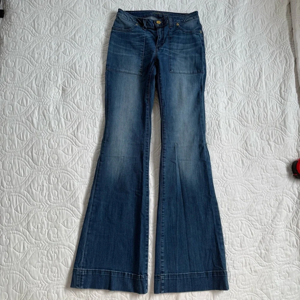 Michael Kors Bell Bottom Flare Stretch Jeans Patch Pockets Womens 4 Med Wash EUC